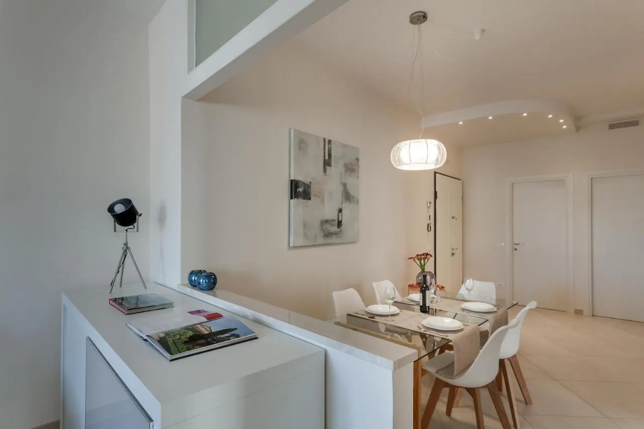 Apartments Florence - Oriuolo Elegance